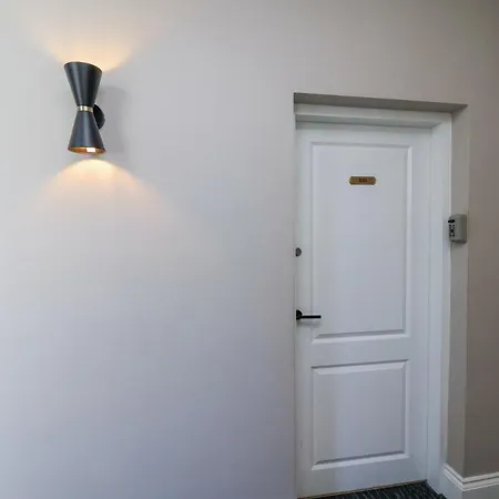 The Salisbury Sleeps 4 Classic